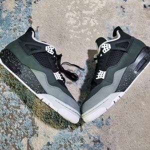 Air Jordan 4 Retro ‘Fear’ Men’s 11 Basketball Shoes Black/White FQ8138-002 NEW B